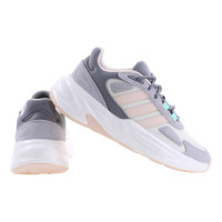 Buty damskie adidas OZELLE HP2695