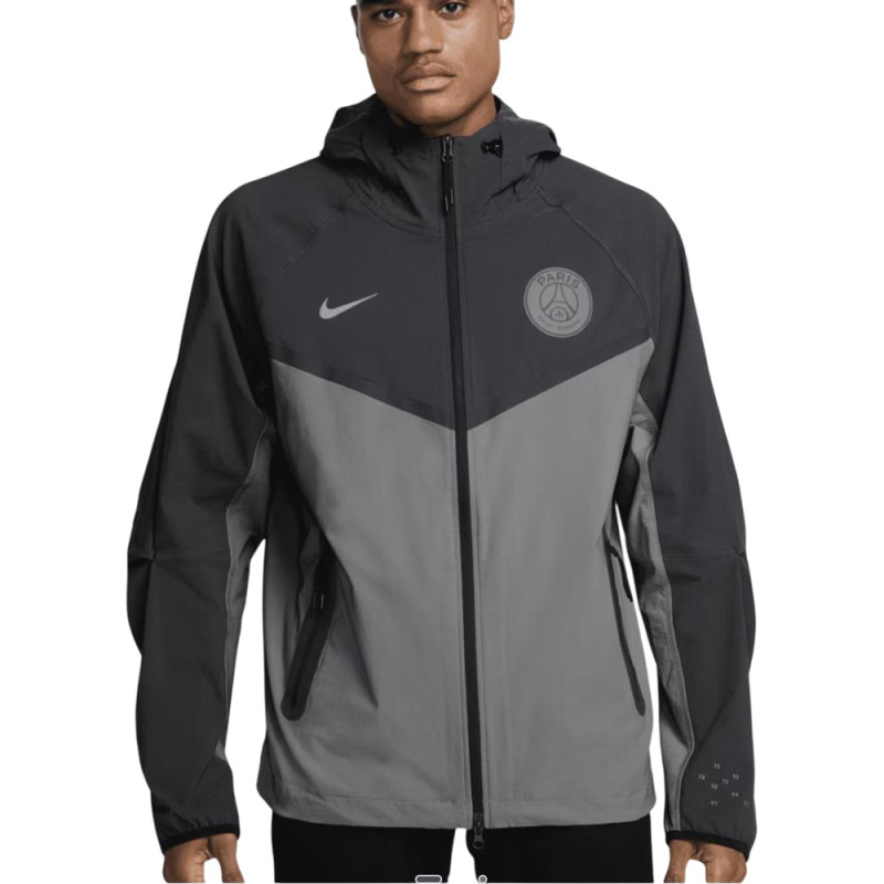Nike Paris Saint Germain Tech Woven Jacket Nike Paris Saint Germain Tech Woven Jacket