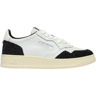 Autry Medalist Low Leather White / Stars Off Black (Women's)