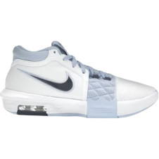 Nike LeBron Witness 8 UNC