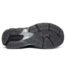 Buty damskie New Balance 1906R Black (GS)