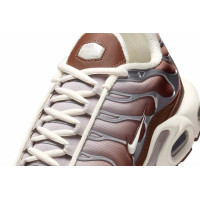 Buty damskie Nike Air Max Plus 'Light Orewood Brown Dark Pony'